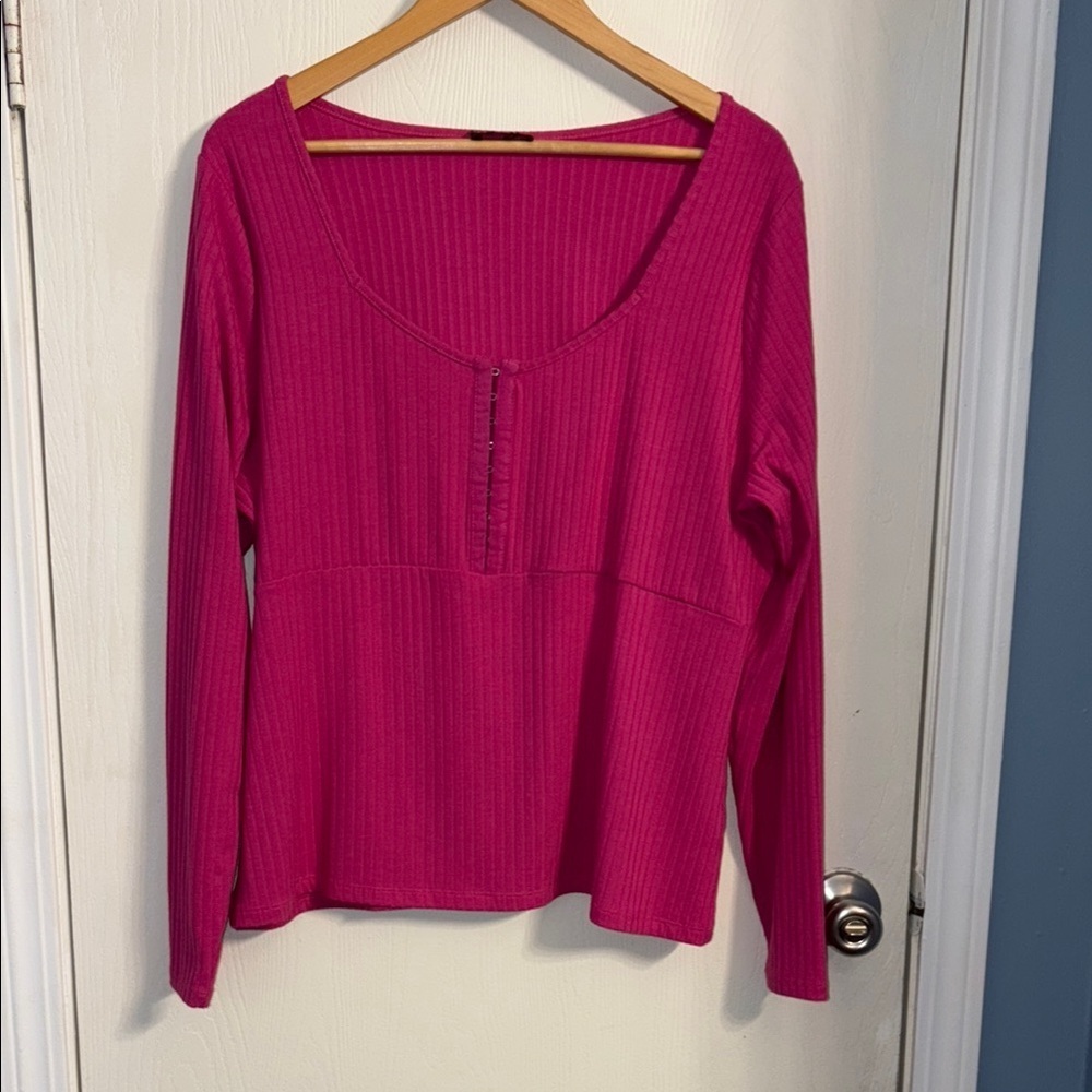 VENUS Fuchsia Ribbed Long Sleeve Blouse